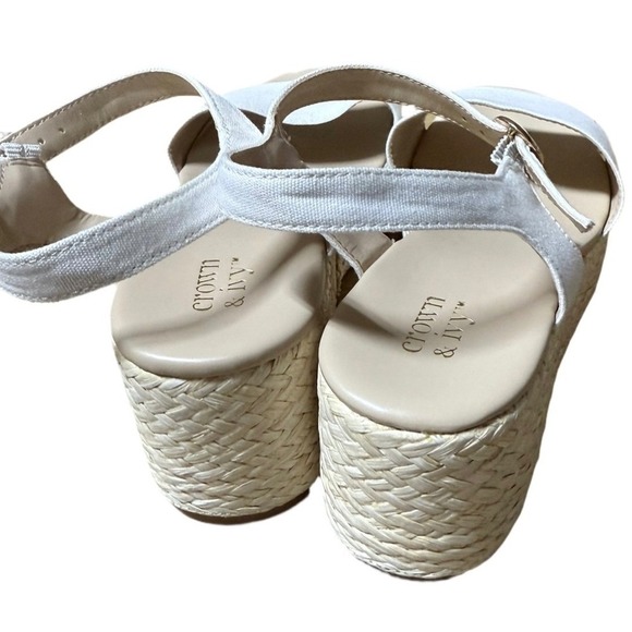 Crown & Ivy Laurey White Canvas Wedge Sandals – Size 8 - Picture 3 of 7